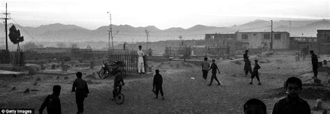 Kabul Afghanistan : War Torn City ( 15 Images )