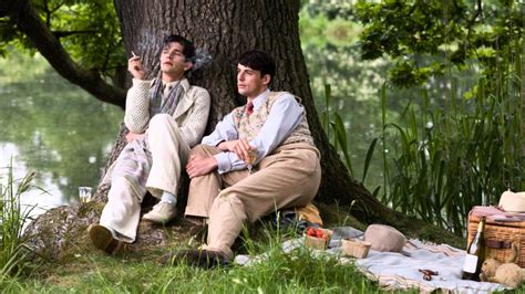 Secci N Visual De Retorno A Brideshead Filmaffinity