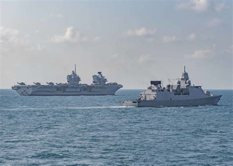 Hms Queen Elizabeth R And The Royal Netherlands Navy De Zeven