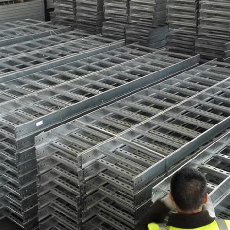 Hot Dip Galvanizing And Cold Dip Galvanizing Technology For Galvanized Ladder Cable Tray