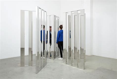 Mirror Angle Fragments 2014 Mirror Room Mirror Set Mirror Illusion