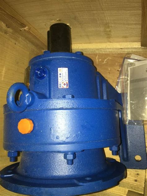 Cast Iron Three Phase Bonfiglioli Geared Motor For Conveyors At