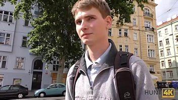 HUNT K Chick Doesnt Like Boring BF But Wants To Fuck Stranger XNXX