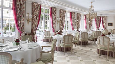 Epicure - Le Bristol Paris in Paris - Restaurant Reviews, Menu and ...