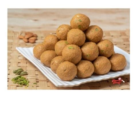 Healthy Pure Natural Rich Delicious Sweet Taste Round Brown Besan Laddu