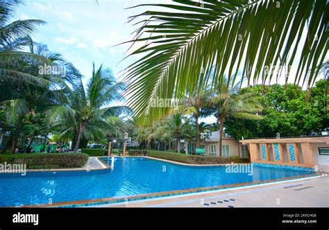 Hotel swimming pool in Thailand Stock Photo - Alamy