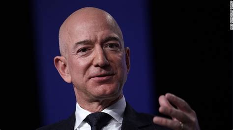 Jeff Bezos Al Espacio Viajará En Un Cohete De Blue Origin Junto A Su Hermano Mark Cnn Video