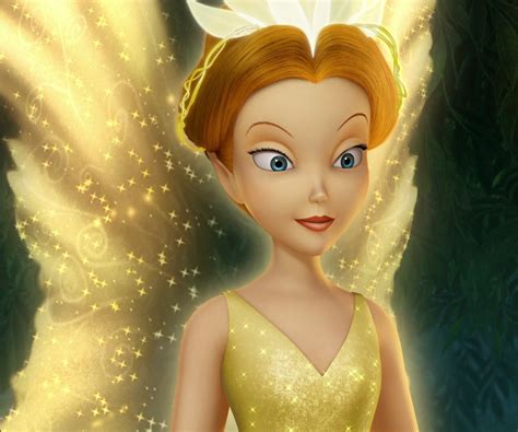 Tinkerbell And Queen Clarion