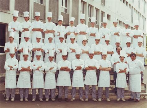 Photo de classe Terminal BEP cuisine de 1990 Lycée Professionnel