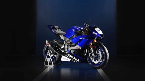 Yamaha Planning To Field New Yzf R In Fim Supersport World