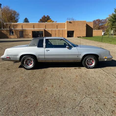 1986 Oldsmobile Cutlass Supreme Coupe Grey Rwd Automatic Brougham Classic Oldsmobile Cutlass