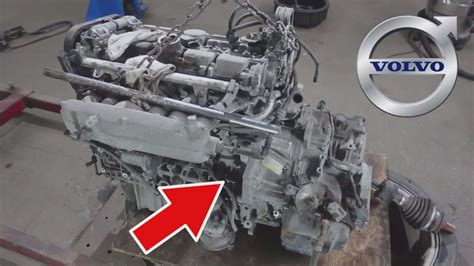 How To Split The Automatic Transmission From The Engine VOLVO XC70 2001