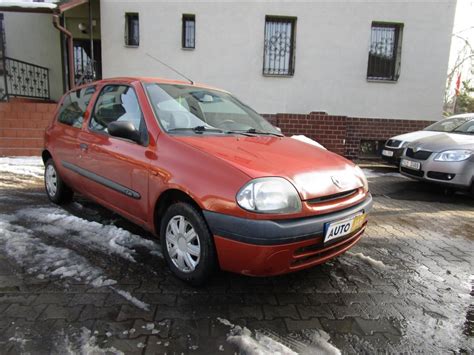 Renault Clio 12 I Eko UhrazenoposilovaČ Hatchback Hatchback Benzin