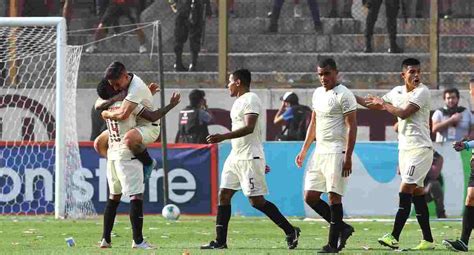 Universitario De Deportes Vs Ayacucho Fc En Vivo En Directo En El