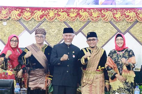 Infopublik Hut Ke Kota Padang Momentum Lestarikan Budaya