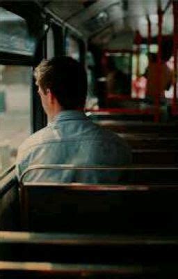 O Garoto Do Nibus Romance Gay Adolescente Asi Tico Cap Tulo Page Wattpad