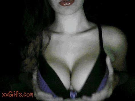 Who S Tits Do They Belong To 1 Reply 868738 NameThatPorn