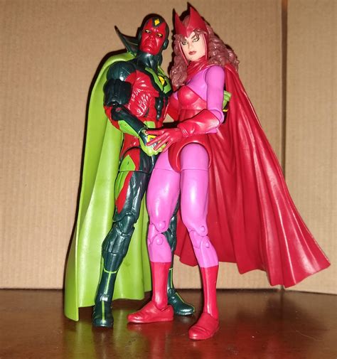 The Vision & The Scarlet Witch : r/MarvelLegends