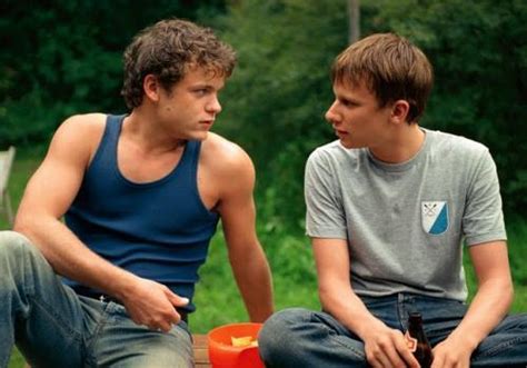 CINE Tormenta De Verano Un Romance Gay Adolescente OrgulloLGBT Co