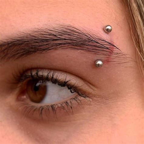 Appealing And Seductive Power Of Eyebrow Piercing 47 Off