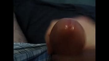 POV Universitario Se Masturba Con Una Gran Carga Al Final XVIDEOS