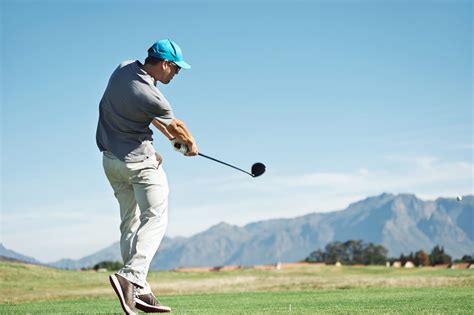 Best Tips On How To Drive A Golf Ball For Beginners The Golfing Pro