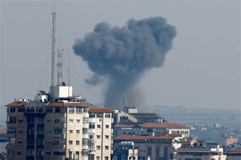 Palestinian Militants Fire Rockets From Gaza As Ongoing Israel