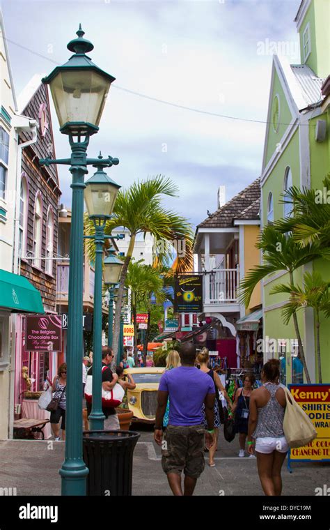 Tourist area of St Maarten Stock Photo - Alamy