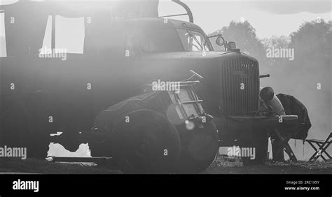 Munitions Militaires Allemandes Camion De V Hicule Allemand Opel Blitz