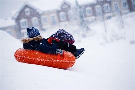 Top 9 Snow Tubing Spots in the Poconos | Holidaykeepers