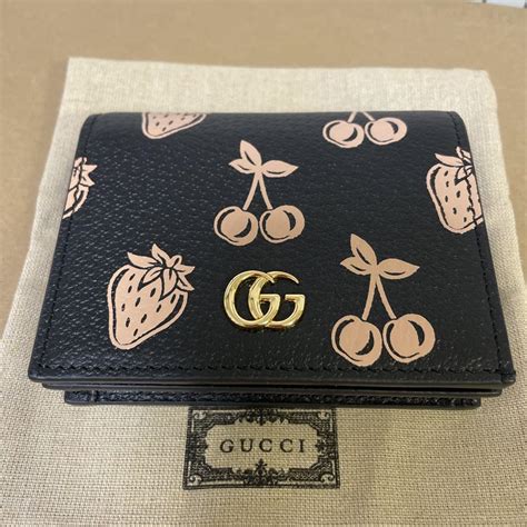 美品gucci 二つ折り財布 Gg マーモント シリーズ 人気ショップ 17850円 Swimmainjp