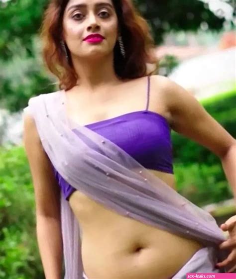 Feat Saree Model Puja Nude Sort Pussy Naarimagazine Sex Leaks