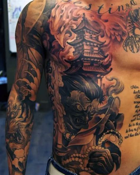 Top 40 Best Chest Tattoos For Men