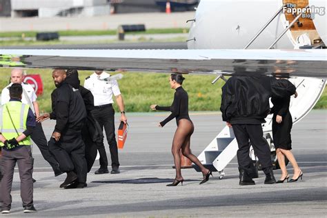 Bianca Censori Biancacensori Official Nude Leaks Photo TheFappening