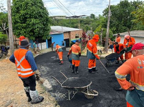 Prefeitura De Manaus Leva Asfalto Ao Bairro Gilberto Mestrinho Na Zona