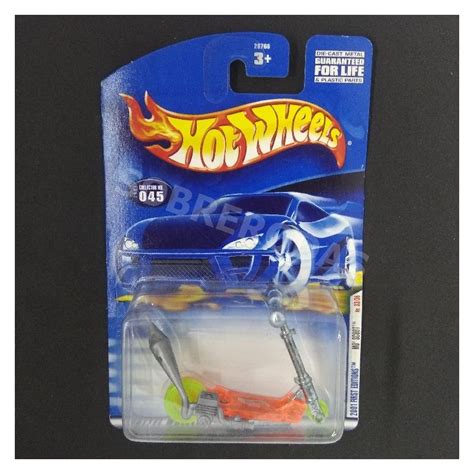 Hot Wheels Mo Scoot Sobre Rodas