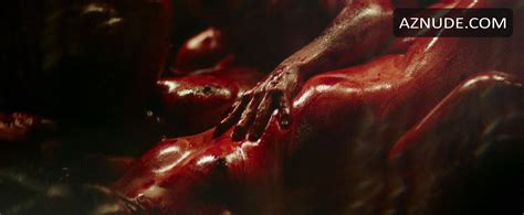 HABIT NUDE SCENES AZNude