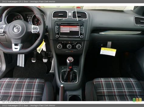 Interlagos Plaid Cloth Interior Dashboard For The 2011 Volkswagen Gti 2 Door 38077807