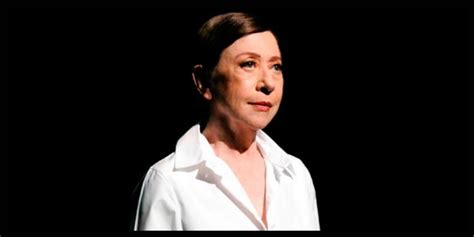 Voc Precisa Assistir Fernanda Montenegro Falando Sobre Beijo Gay