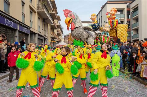 Carnevale Canturino Seconda Sfilata Foto Gallery Associazione