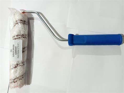 White Microfiber Paint Roller Brush Rod Length 9 Size 18 Mmx9 At