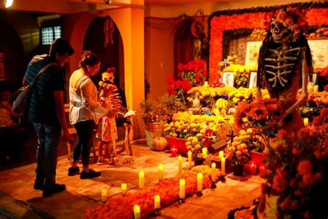 Día De Muertos Qué Es Cuándo Es Y Cómo Se Celebra En Colombia El