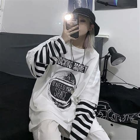 Harajuku Hoodie Spaceman Letter Print O Neck Stripe Tees Loose Fake Two