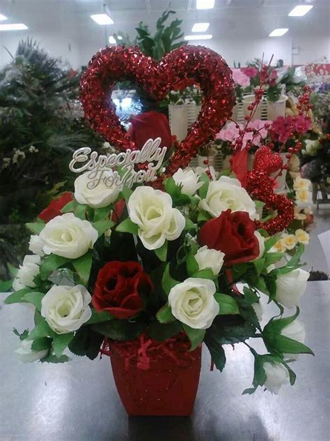 Valentine Flowers Arrangements - A Simple Valentines Day Floral ...