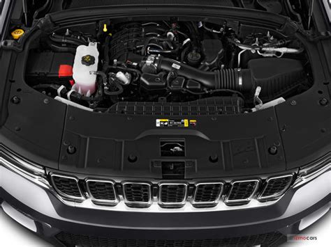 2023 Jeep Grand Cherokee: 71 Exterior Photos | U.S. News