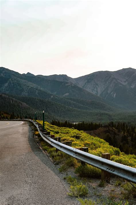 Driving the Sawtooth Scenic Byway: Must-See Stops on this Central Idaho