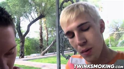 Ryan Connors And Patrick Kennedy Smoking With Anal Time