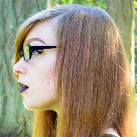 Tw Pornstars Roxy Twitter Roxy Non Nude Photoshoot In Green Dress By Gamergirlroxy Pm