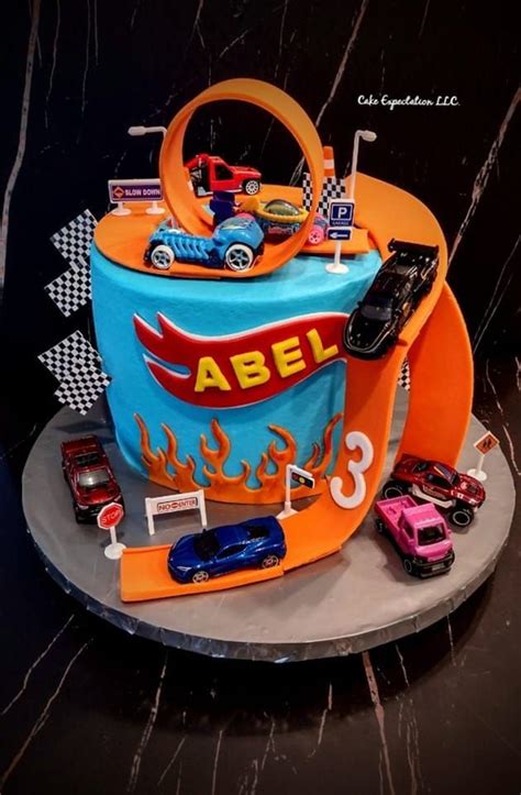 Hot Wheels Cake Edible Track In Hot Wheels Cake Wheel Cake Cupcake Cakes