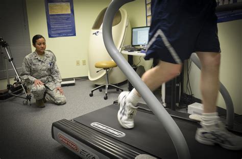 Gait Analysis Clinic helps improve running, prevent injuries > Joint